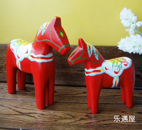 馬年有禮北歐裝飾精品原木手繪瑞典紅馬二件套喬遷禮物