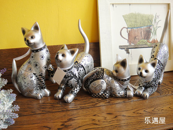 東南亞風情家居裝飾品擺件異域花紋樹脂貓四款入特色家飾