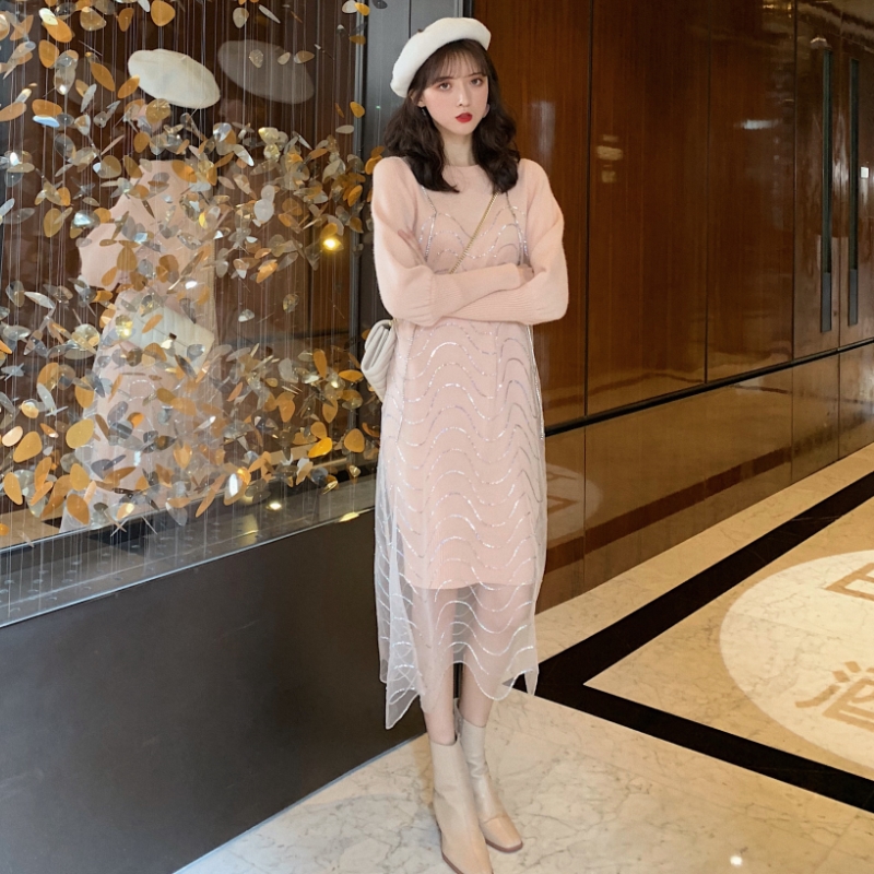 2018秋冬新款韓版時尚套裝溫柔風珠片繡鉆吊帶針織連衣裙兩件套女