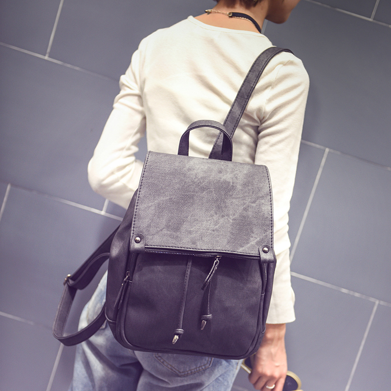 雙肩包女新款時尚韓版潮復古學院風背包休閑旅行包包抽帶書包
